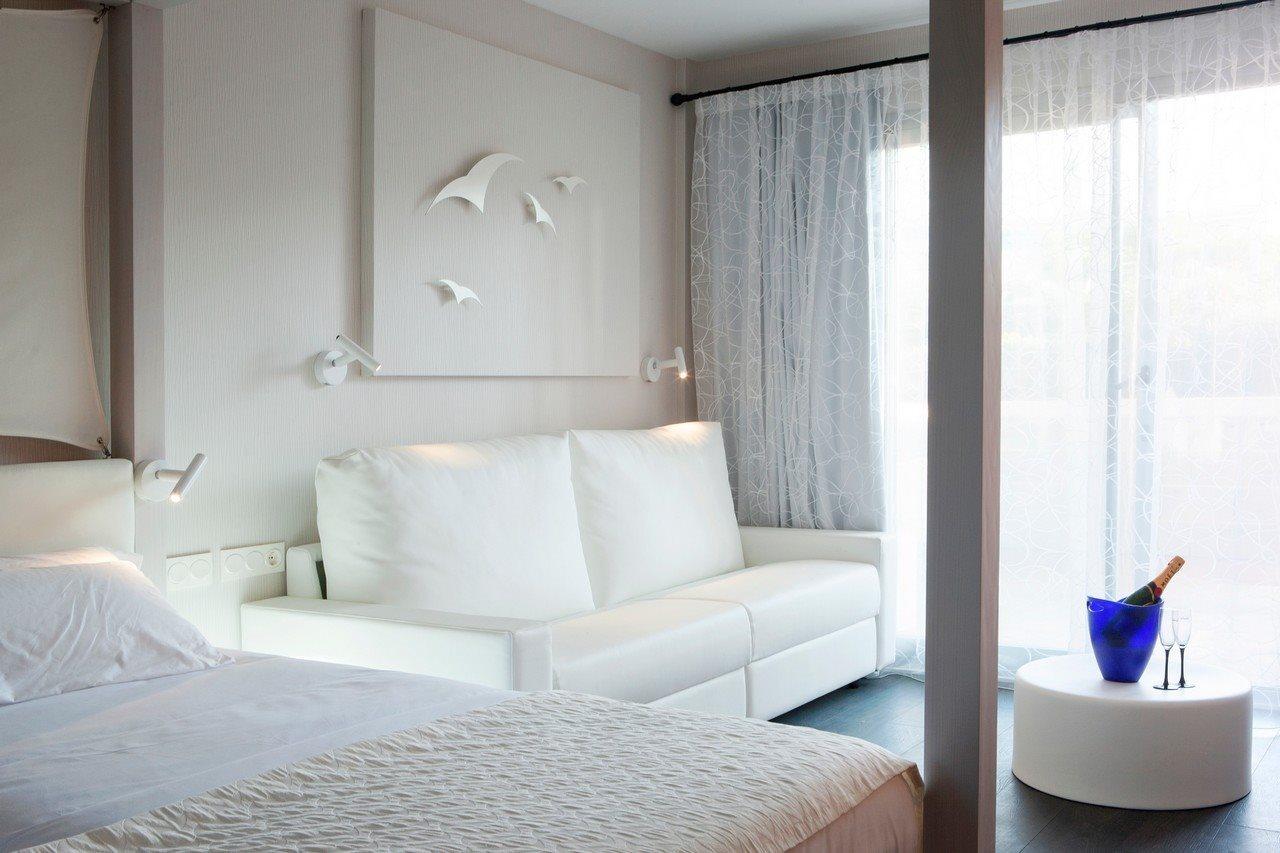 אס פוחולס Blanco Hotel Formentera מראה חיצוני תמונה