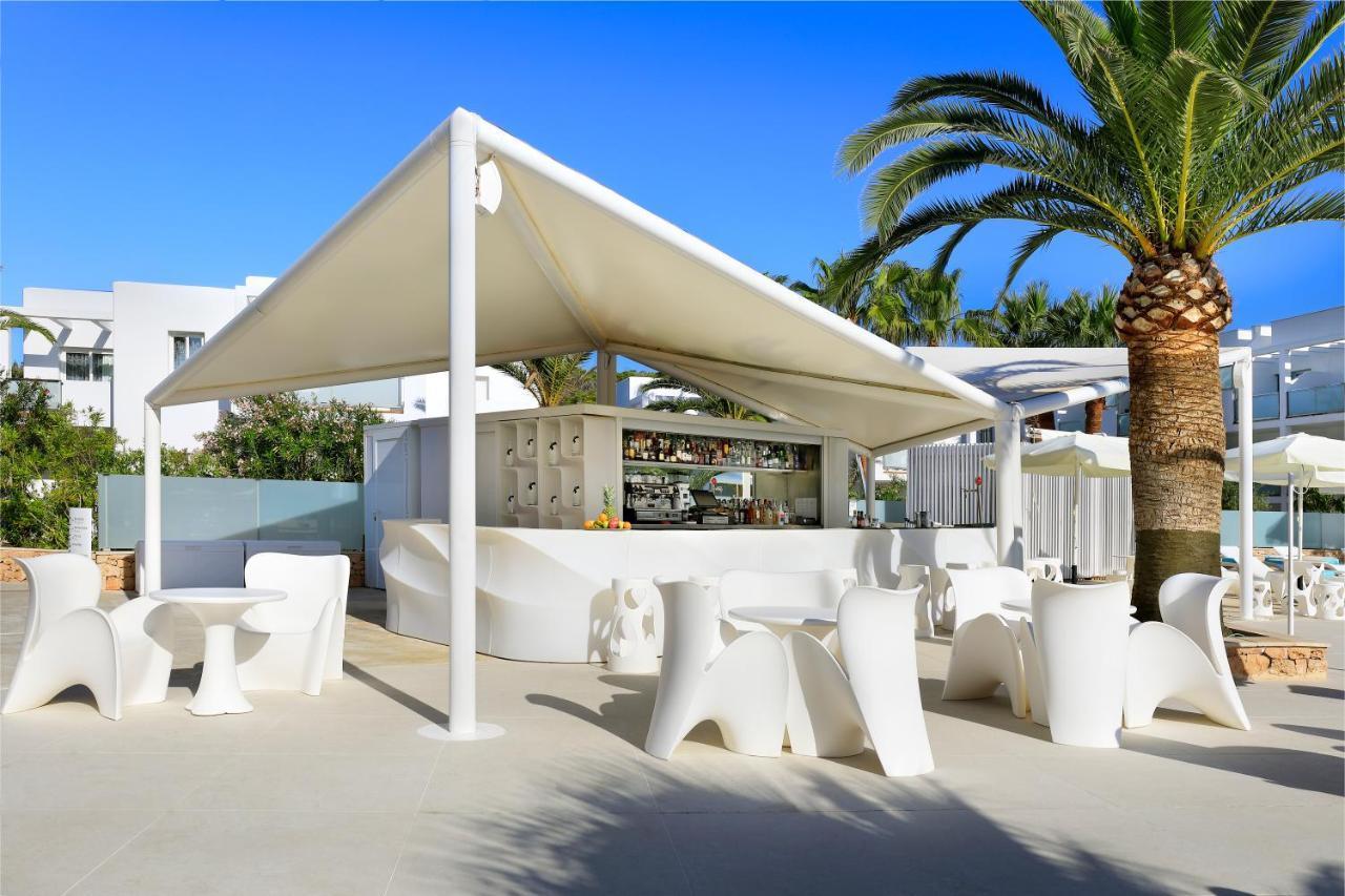 אס פוחולס Blanco Hotel Formentera מראה חיצוני תמונה