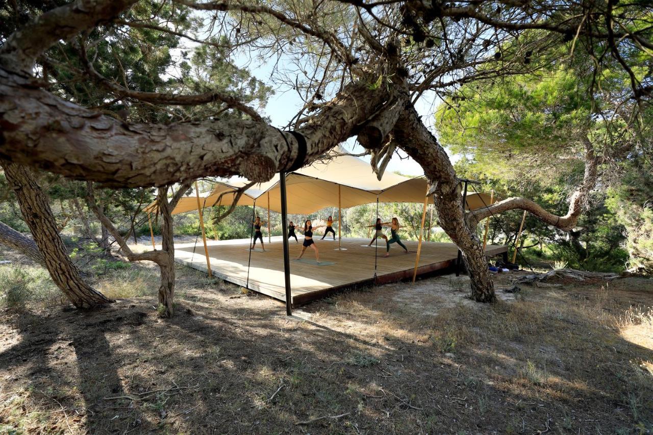 אס פוחולס Blanco Hotel Formentera מראה חיצוני תמונה