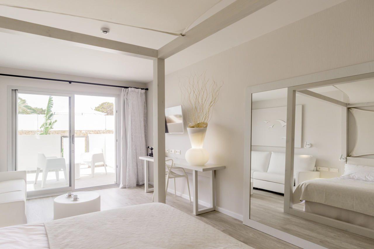 אס פוחולס Blanco Hotel Formentera מראה חיצוני תמונה