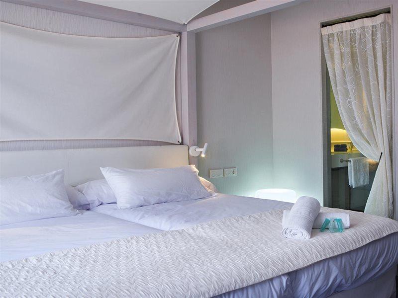 אס פוחולס Blanco Hotel Formentera מראה חיצוני תמונה